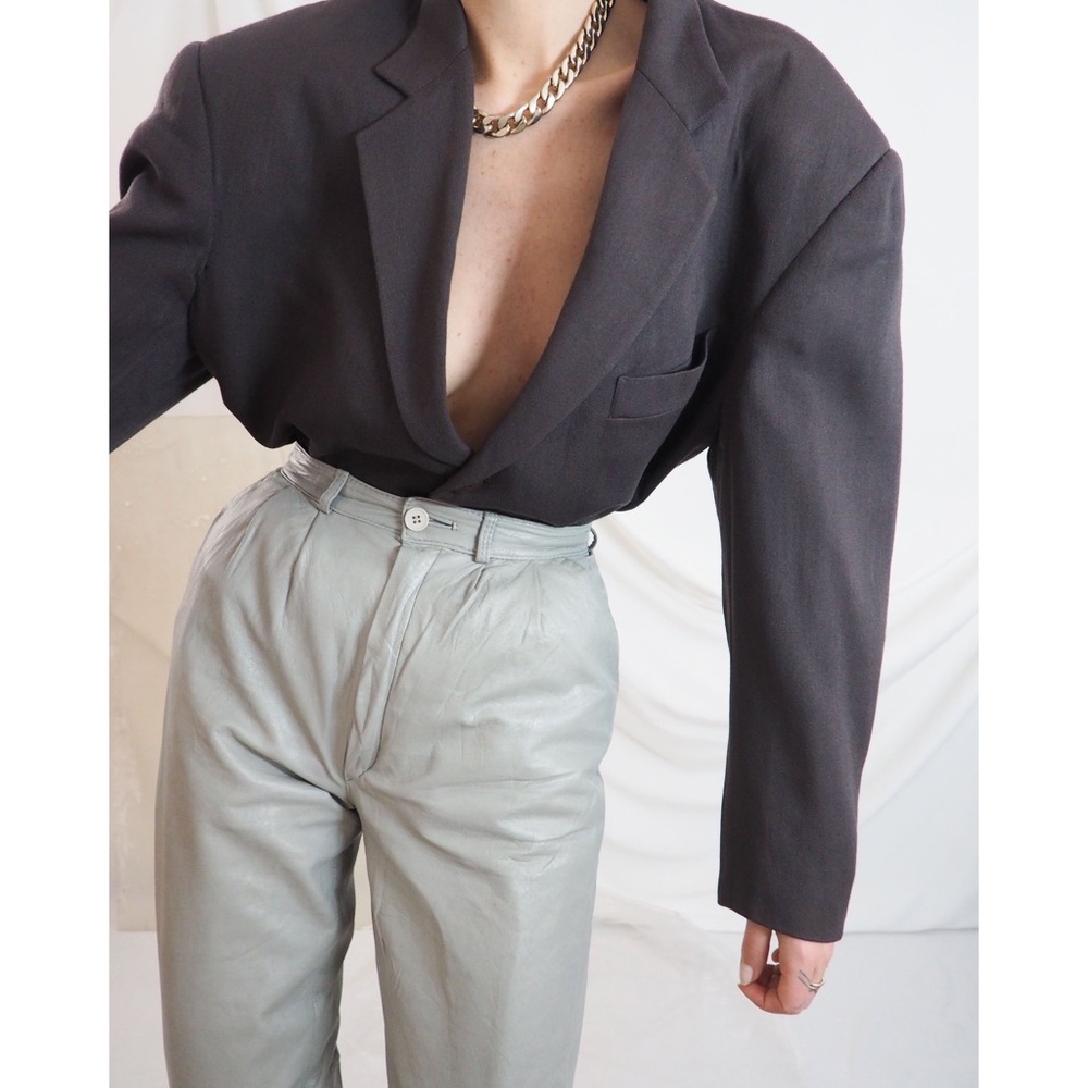 Vintage sage green 100% leather pants. - Picture 2 of 3